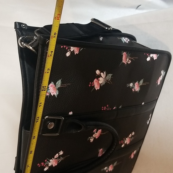 Steve Madden Tote/Crossbody - Picture 9 of 12